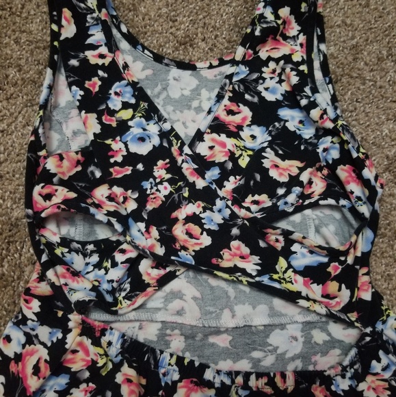 Floral dress - Picture 4 of 4